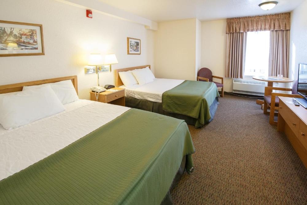 Queen Room with Two Queen Beds - Disability Access